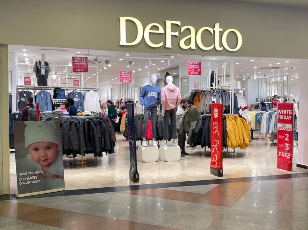 موقع DeFacto