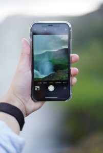 تطبيقات الآيفون